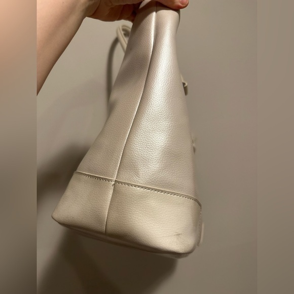 Buffbunny Collection Game Changer Tote Bag - Picture 5 of 16